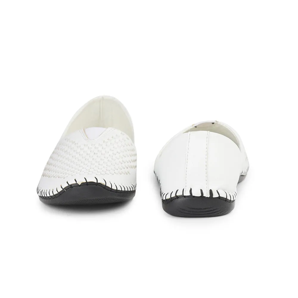 Fortune (White) Casual Mojari Loafers Shoes For Men AVN-40 By Liberty
