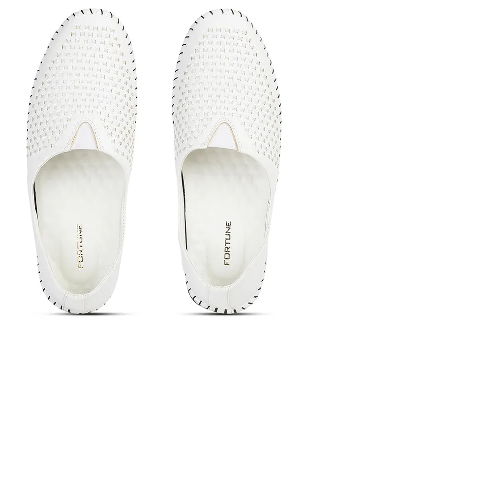 Fortune (White) Casual Mojari Loafers Shoes For Men AVN-40 By Liberty