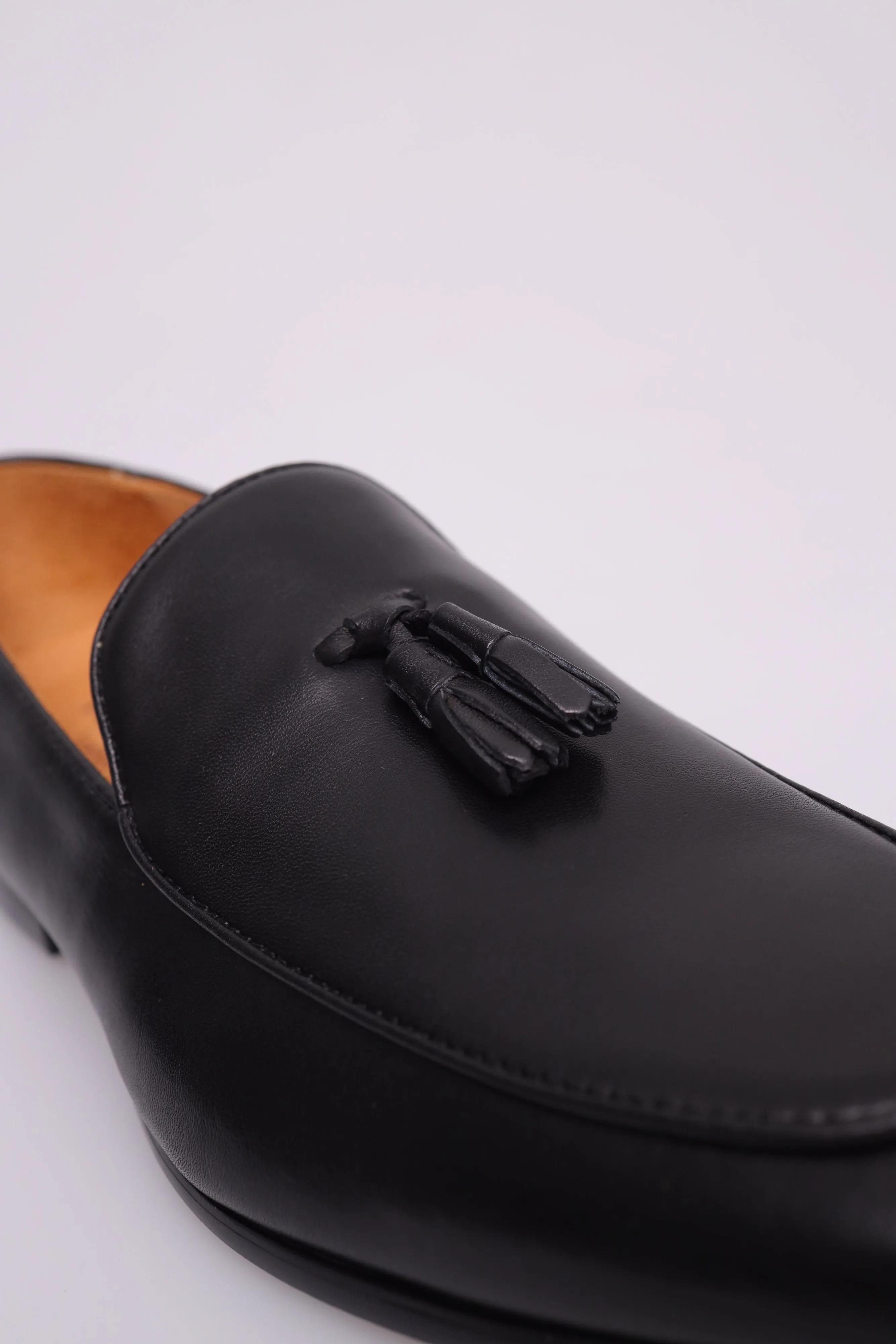 Tomaz F353 Men's Tassel Loafer (Black)
